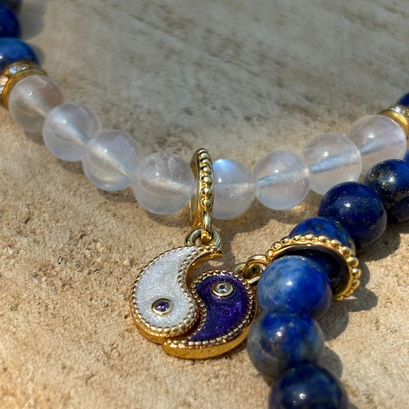 lapis lazuli pierre de lune